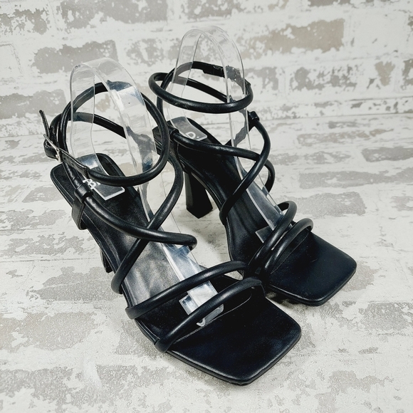 New BP. Ashlyn Square Toe Strappy Sandal In Black T48 - Picture 4 of 13